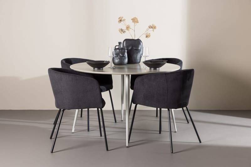 Plaza Spisebord 120 cm med 4 Berit Armstole