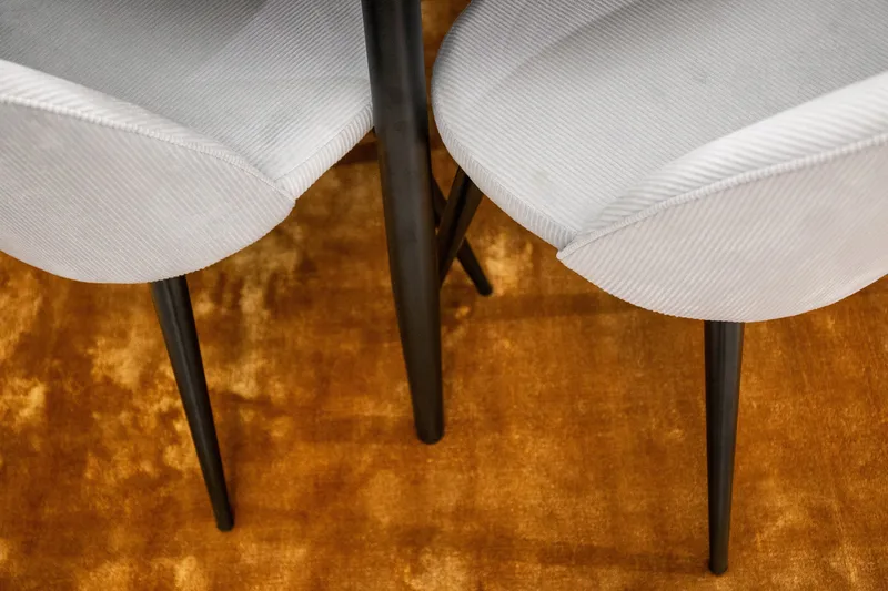 Plaza Spisebordssæt 100 cm Rund med 4 Velvet Stole, Svart