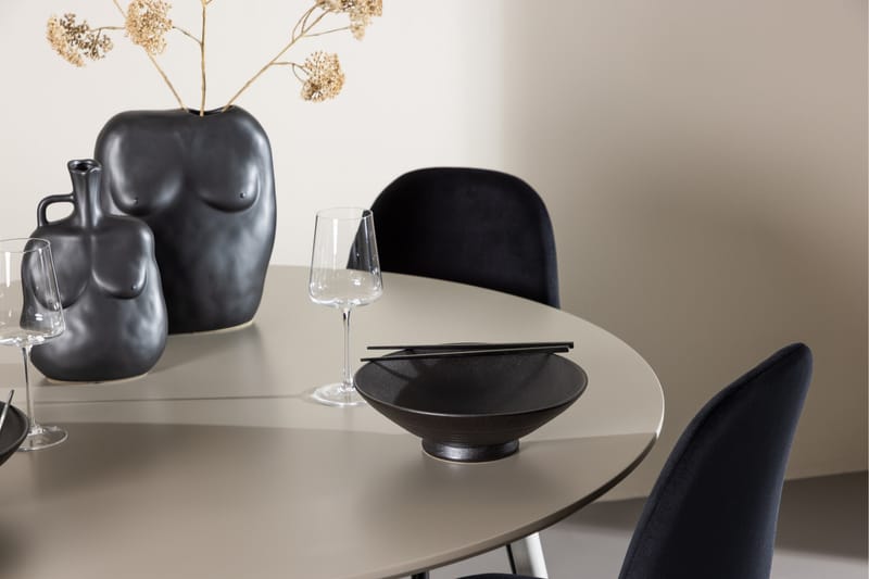 Plaza Spisegruppe 120 cm Rundt med 4 Polar stole - Beige/Svart - Møbler - Borde - Spisebordssæt