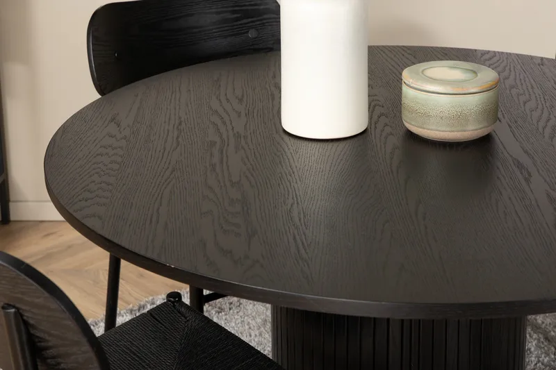 Polly matgruppe, 110 cm rund med 4 Polly-stoler, Svart