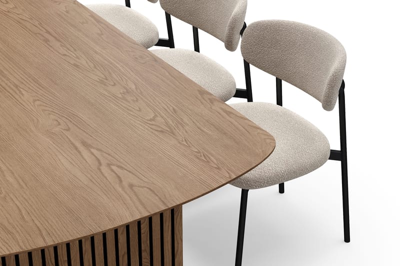Richeto Spisebord 240 cm med 6 Lucy Spisestole - Naturlig finish / Greige Bouclé / Metalben Sort - Møbler - Borde - Spisebordssæt