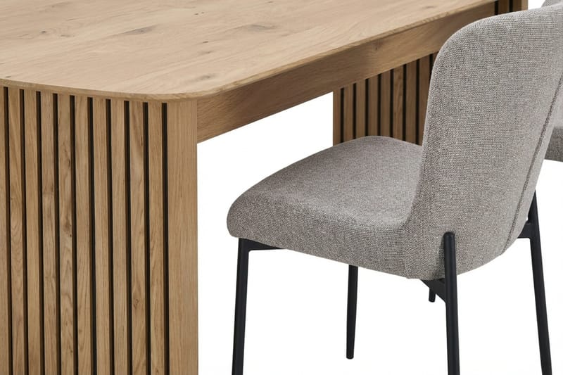 Richeto Spisegruppe Eg 180 cm med 4 Elsie Spisestole - Eg/Lysegrå - Møbler - Borde - Spisebordssæt