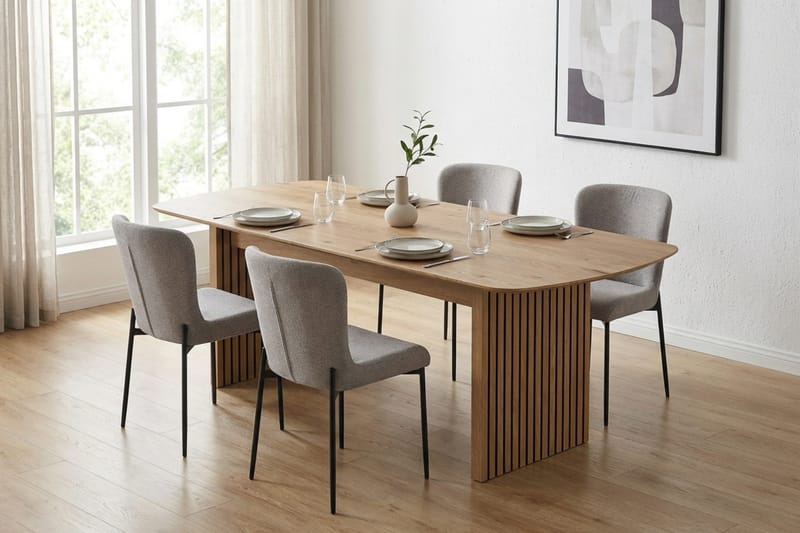 Richeto Spisegruppe Eg 180 cm med 4 Elsie Spisestole - Eg/Lysegrå - Møbler - Borde - Spisebordssæt