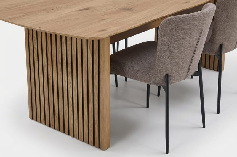 Richeto Spisegruppe Eg 240 cm med 6 Elsie Spisestole - Eg/Grå - Møbler - Borde - Spisebordssæt