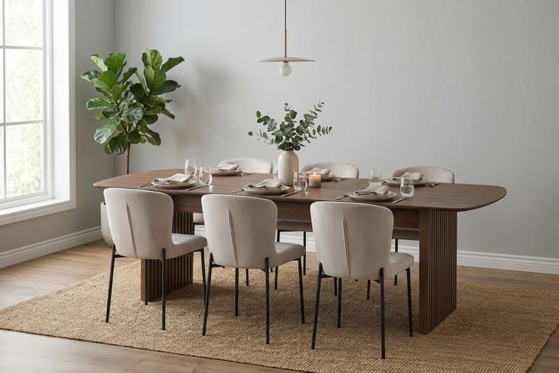 Richeto Spisegruppe Røget Eg 240 cm med 6 Elsie Spisestole - Røget eg/Beige - Møbler - Borde - Spisebordssæt