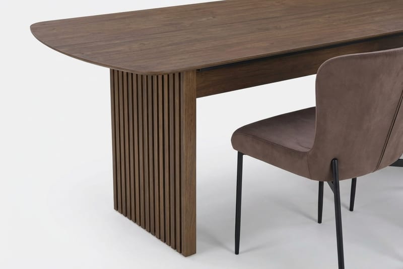 Richeto Spisegruppe Røget Eg 240 cm med 6 Elsie Spisestole - Røget eg/Brun - Møbler - Borde - Spisebordssæt