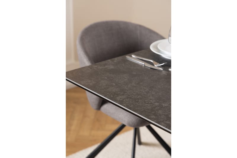 Salupa Spisebord 240x100 cm - Sort - Møbler - Borde - Spisebord og køkkenbord