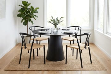 Siena spisebordssæt rundt 110 cm Sort med 4 Elysia spisestole - Sortbejdset eg - Møbler - Borde - Spisebordssæt