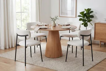 Siena spisegruppe rund 110 cm eg med 4 Lucy spisebordsstole - Eg - Møbler - Borde - Spisebordssæt