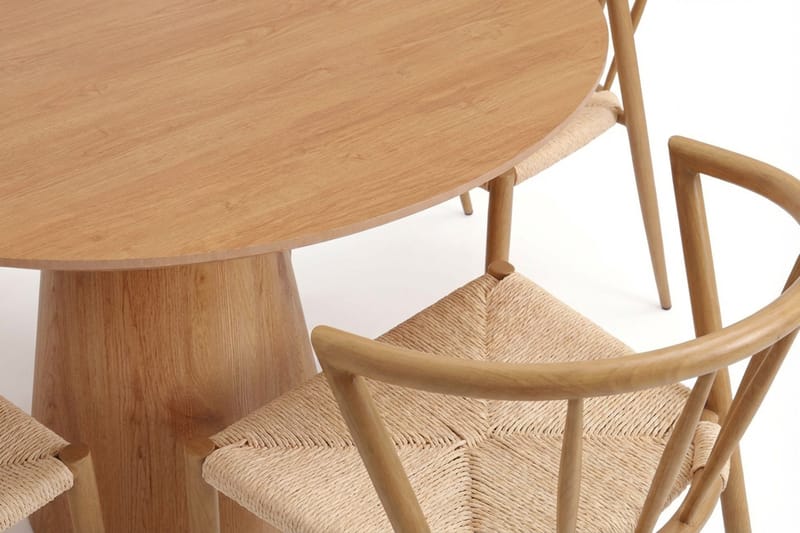 Siena spisegruppe rund 110 cm eg med 4 Winston spisebordsstole - Eg - Møbler - Borde - Spisebordssæt