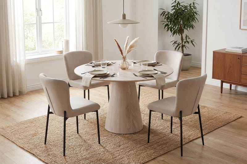 Siena spisegruppe rund 110 cm hvidlaseret med 4 Elsie-spisestole - Hvidlaseret/Beige - Møbler - Borde - Spisebordssæt