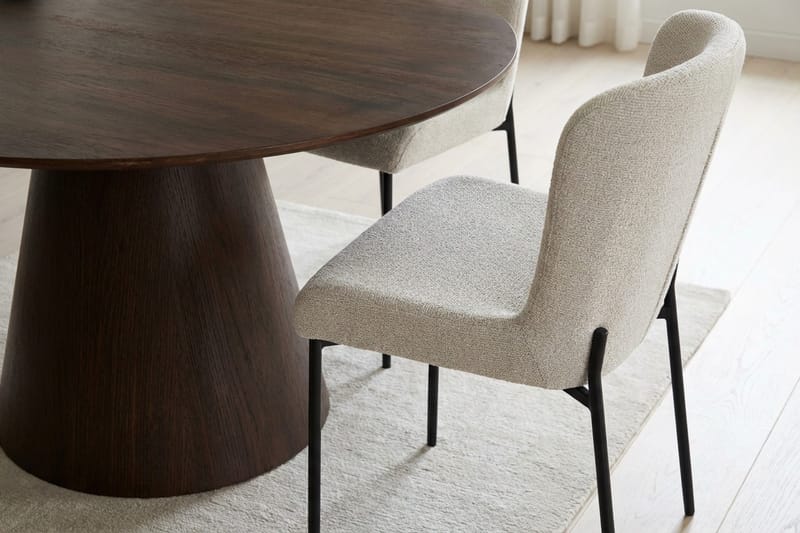 Siena Spisegruppe Rund 130 cm Røget Eg med 6 Elsie Spisestole - Røget Eg/Hvid - Møbler - Borde - Spisebordssæt