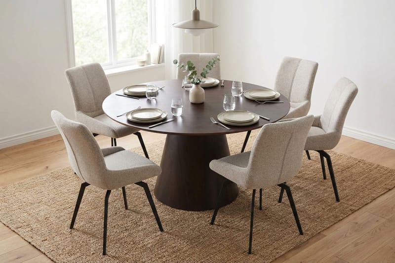 Siena spisegruppe rund 130 cm røget eg med 6 Mora spisestole - Røget eg - Møbler - Borde - Spisebordssæt
