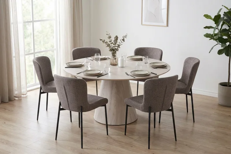 Siena spisegruppe rund 150 cm hvidlaseret med 6 Elsie-spisestole - Hvidlaseret/Grå - Møbler - Borde - Spisebordssæt