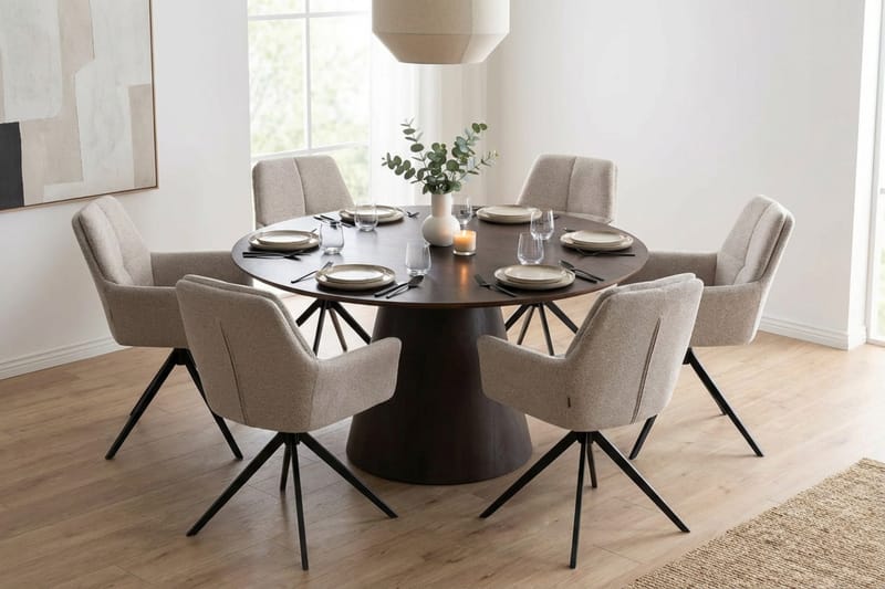 Siena spisegruppe rund 150 cm Røget eg med 6 Torsby spisestole - Røget eg - Møbler - Borde - Spisebordssæt