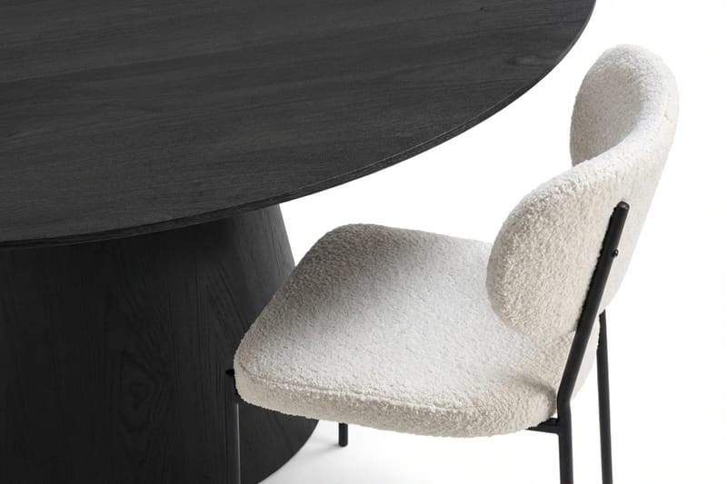 Siena spisegruppe rund 150 cm Sort med 6 Gemmiano spisestole - Sortbejdset eg - Møbler - Borde - Spisebordssæt