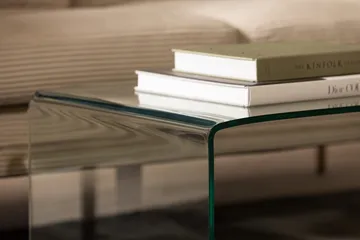 Bonisiolo Rektangulært Sofabord 110x55 cm i Bøjet Glas - Transparent - Møbler - Borde - Sofabord