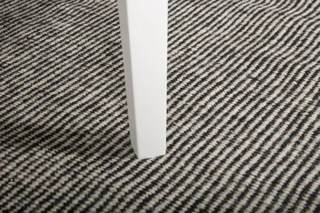 Mantorp Sofabord 80 cm Rundt med Opbevaring Hylde - Massivt Eg/Hvid - Møbler - Borde - Sofabord - Sofabord med opbevaring