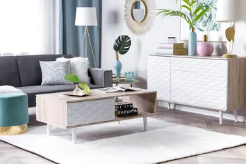 Swanea Sofabord 120 cm med Opbevaring Skab + Hylde - Lysebrun/Hvid - Møbler - Borde - Sofabord
