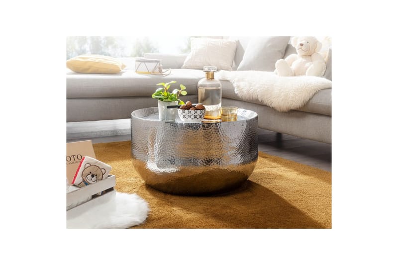Sofabord Wohnling rundt metal 60 cm hamret look, orientalsk stil Sølv - Sølv - Møbler - Borde - Sofabord