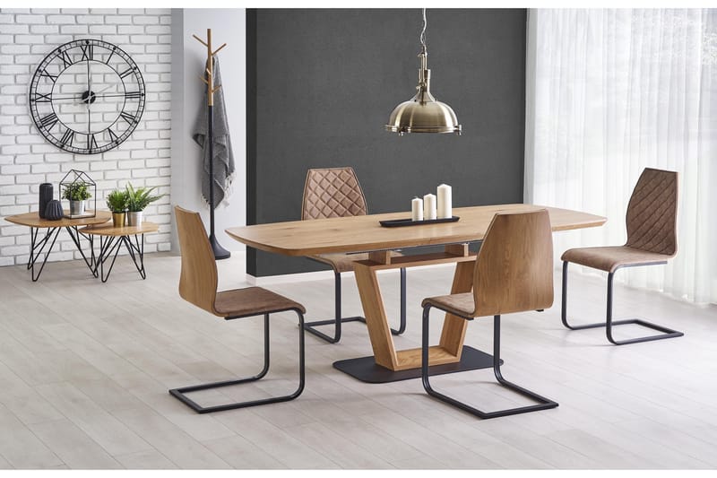 Blacky Udvideligt Spisebord 160 cm - Eg/Sort - Spisebord og køkkenbord