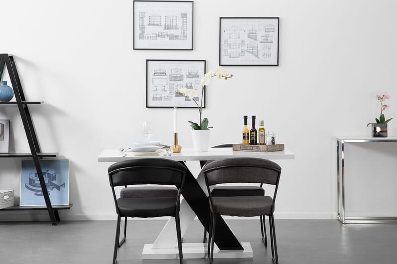Cesi Rektangulært Spisebord 140 cm i Malet Træ - Hvid / Sort - Møbler - Borde - Spisebord og køkkenbord