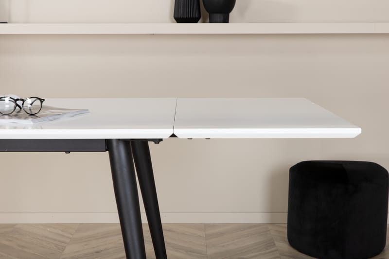 Jimms Udvideligtt Spisebord 150 cm - Hvid/Sort - Spisebord og køkkenbord