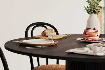 Kopparbo Rundt Spisebord 150 cm - Sortbejdset eg - Møbler - Borde - Spisebord og køkkenbord