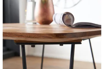 Kristl Firkantet Spisebord 80 cm i Træ med Metalben - Brun - Møbler - Borde - Spisebord og køkkenbord