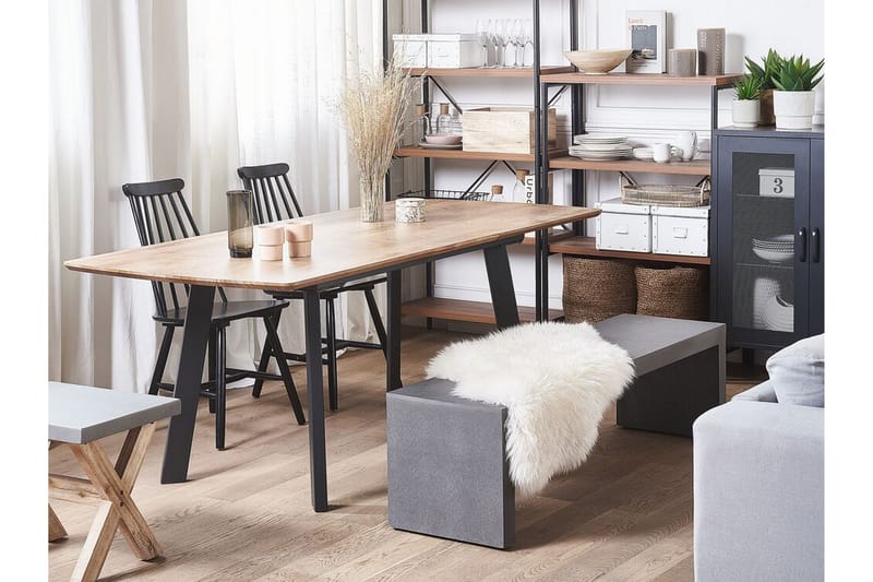 Lobato Spisebord 200 cm - Natur/Sort - Møbler - Borde - Spisebord og køkkenbord