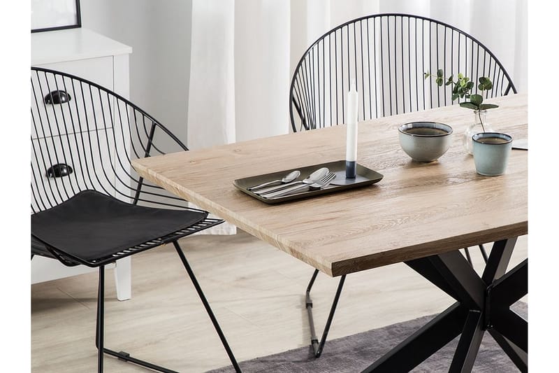 Luepke tæppe bord 140x80 cm - Træ / natur - Møbler - Borde - Spisebord og køkkenbord