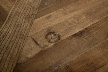 Lyon Vintage Rundt Spisebord 150 cm i Genbrugt Fyr til 6 Personer - Natur|Hvid - Møbler - Borde - Spisebord og køkkenbord