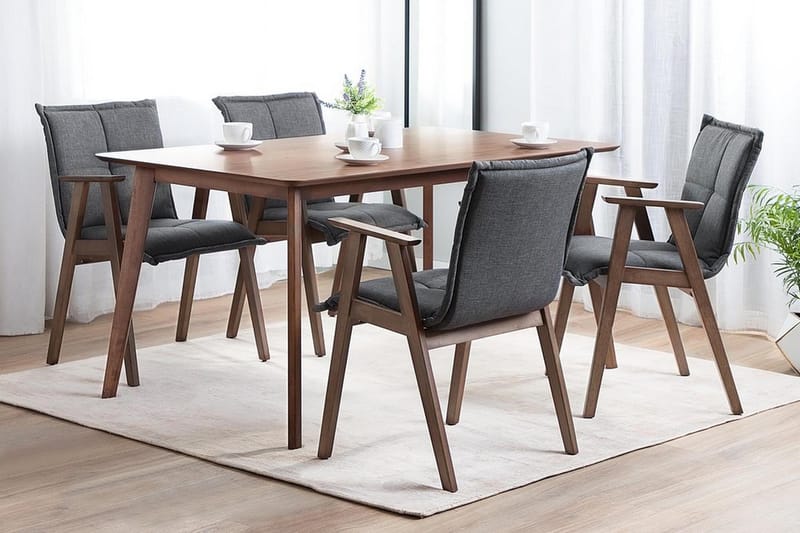 Mado | Spisebord 150 cm - Træ / natur - Spisebord og køkkenbord