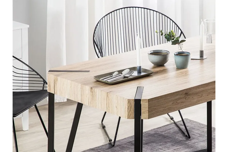 Mcgetrick Spisebord 130x180 cm - Træ / natur - Møbler - Borde - Spisebord og køkkenbord