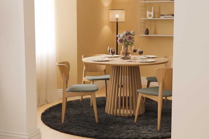 Peyra Spisebord 120  cm Rundt Eg - Natur - Møbler - Borde - Spisebord og køkkenbord