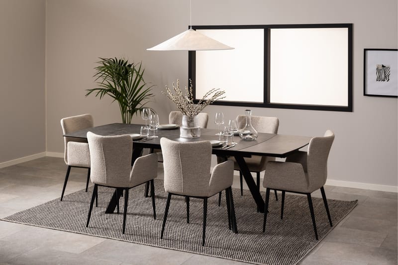 Renuka Spisebord 240x97 cm - Sort - Møbler - Borde - Spisebord og køkkenbord