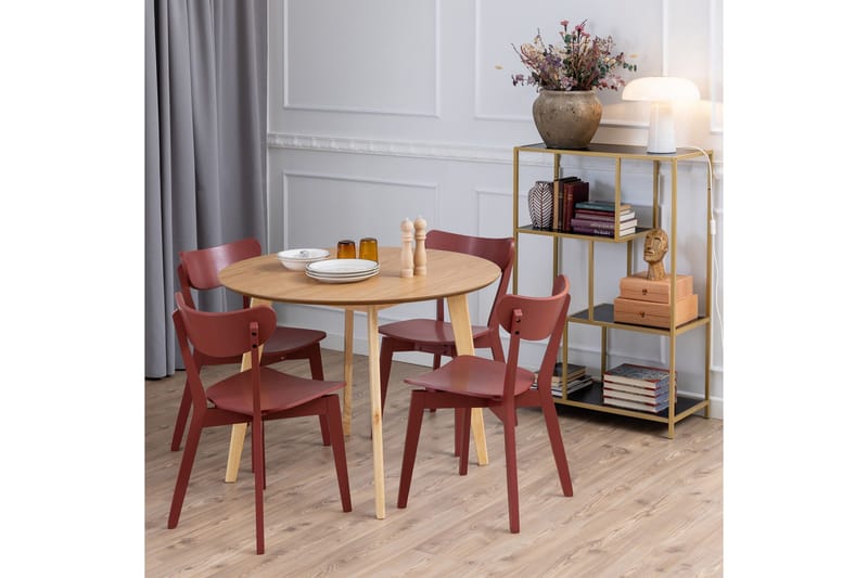 Roxby Matbord 105 cm Ek Ek - Møbler - Borde - Spisebord og køkkenbord