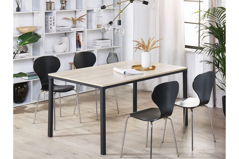 Shiro Spisebord 150 cm - Lyst Træ/Sort - Møbler - Borde - Spisebord og køkkenbord