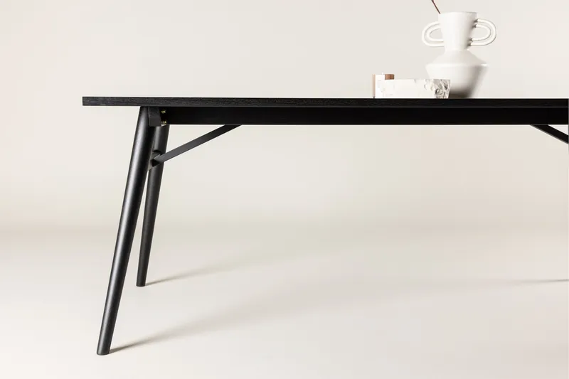 Sleek Spisebord 195 cm Udvideligt - Svart - Møbler - Borde - Spisebord og køkkenbord