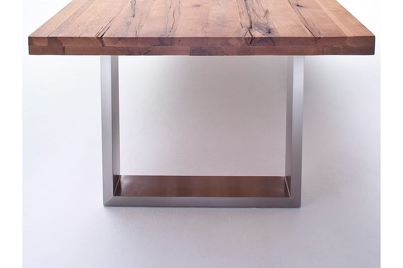 Veneto Spisebord 260 cm Eg - Bassan lakkede - Møbler - Borde - Spisebord og køkkenbord