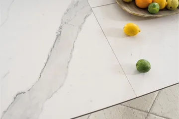 Ventera Udvideligt Spisebord 160 cm - Keramik/Sort/Hvid - Møbler - Borde - Spisebord og køkkenbord