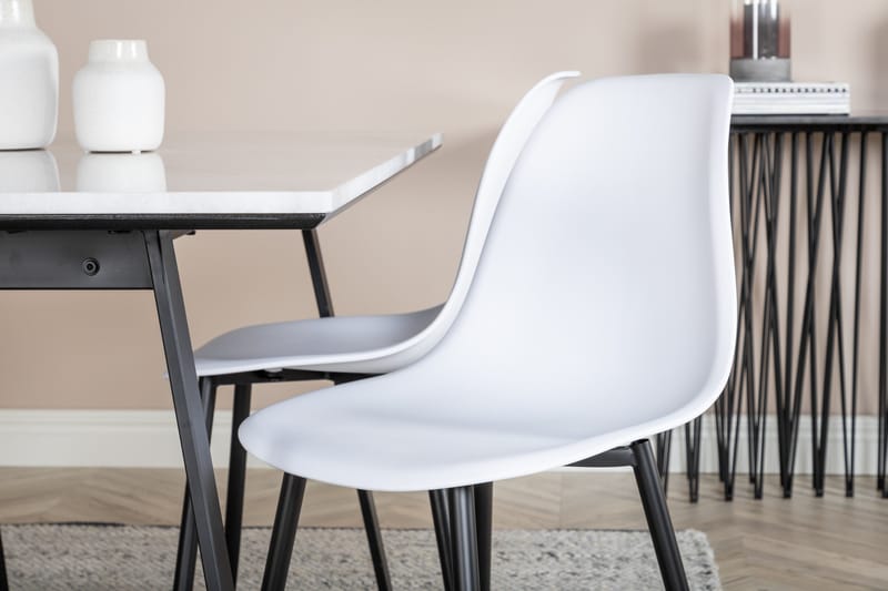 Admira Spisebordssæt 140 cm inkl 4 Ypas Stole - Marmor/Hvid/Sort - Møbler - Borde - Spisebordssæt