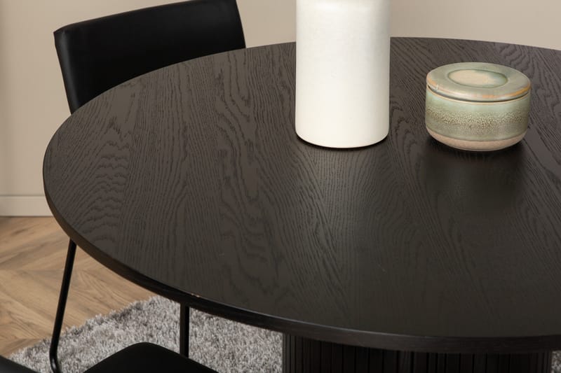 Biana Spisebordssæt 110 cm Rund inkl 4 Kenth Stole - Sort/Kunstlæder - Møbler - Borde - Spisebordssæt