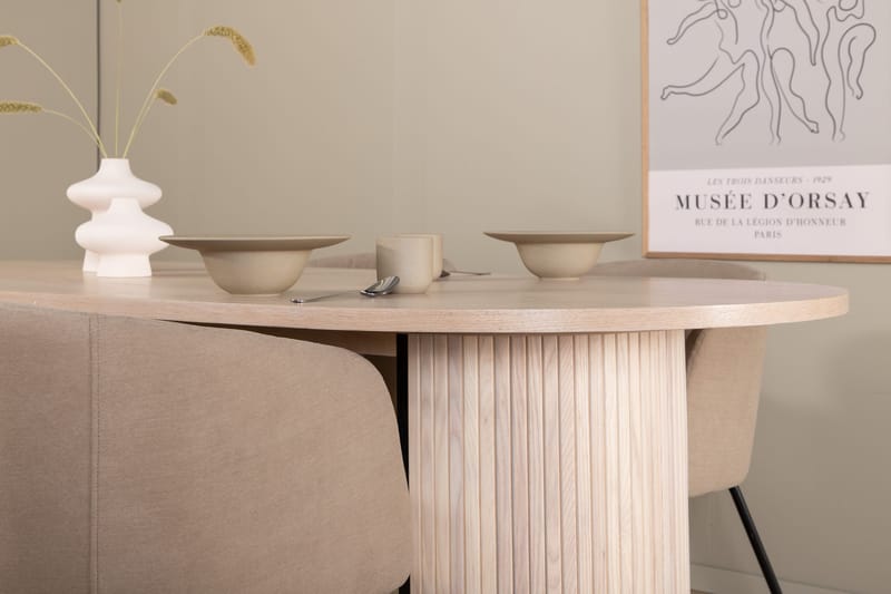 Biana Spisebordssæt 200 cm Oval inkl 4 Berita Stole - Beige/Sort - Møbler - Borde - Spisebordssæt