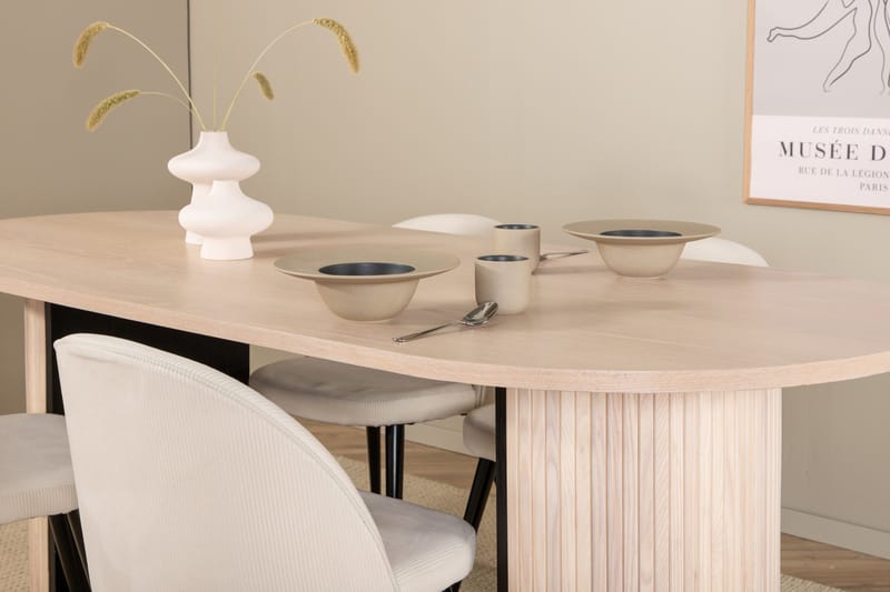 Biana Spisebordssæt 200 cm Oval inkl 4 Valera Manchesterstol - Beige/Sort/Beige - Møbler - Borde - Spisebordssæt