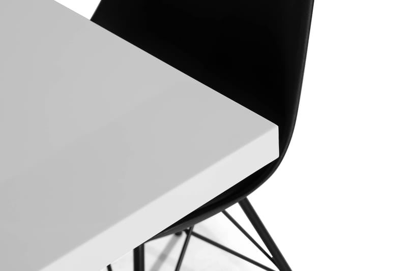 Cesi Spisebordssæt 140 cm med 4 Shell Stole - Hvid/Sort/Sort PU - Møbler - Borde - Spisebordssæt