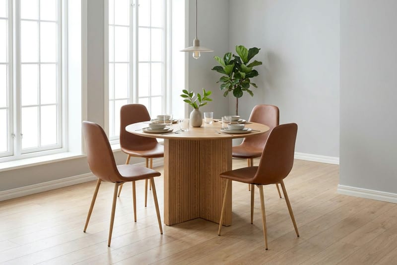 Edda spisegruppe rund 110 cm eg med 4 Nibe spisestole - Eg - Møbler - Borde - Spisebordssæt