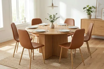 Edda spisegruppe rund 130 cm Eg med 6 Nibe spisestole - Eg - Møbler - Borde - Spisebordssæt