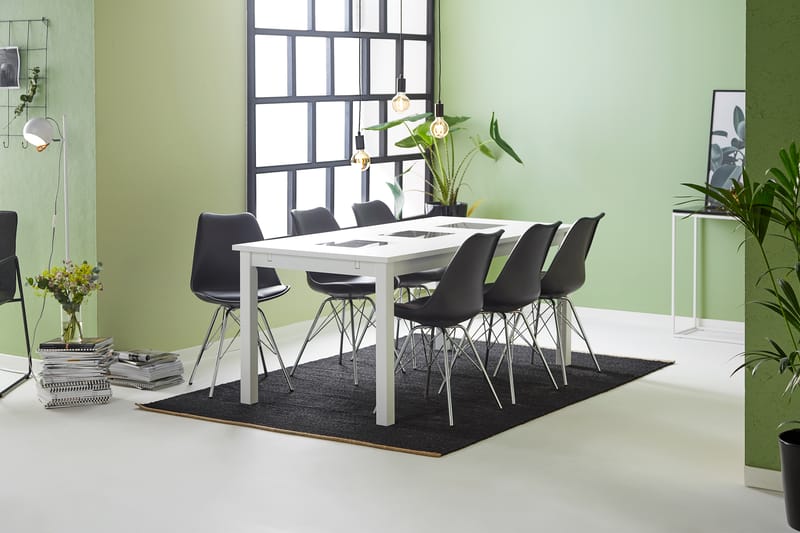 Jasmin Spisebordssæt med 6 Shell Stole - Hvid/Sort/Krom - Spisebordssæt