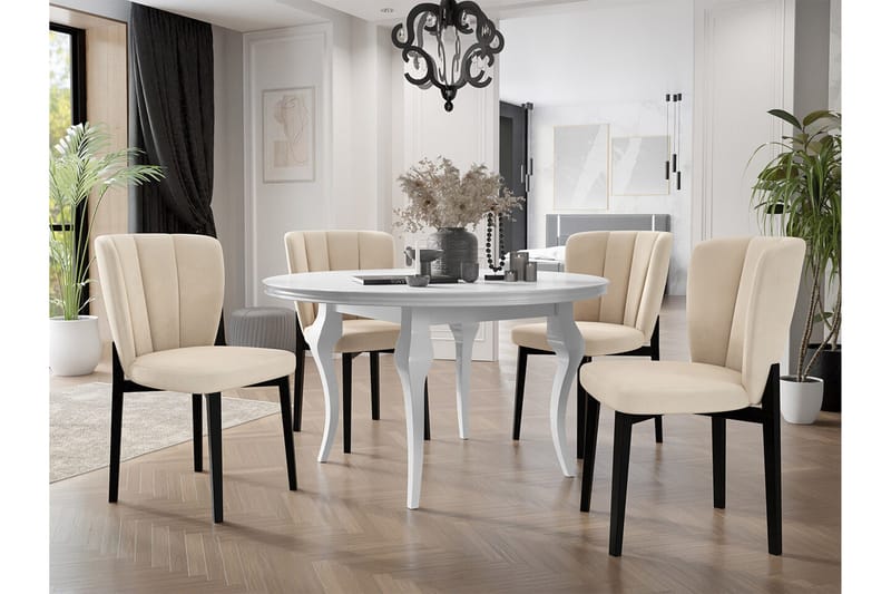 Kendale Spisegruppe - Møbler - Borde - Spisebordssæt